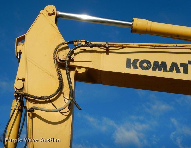 image for item DH6945 1998 Komatsu PC200LC-6 excavator