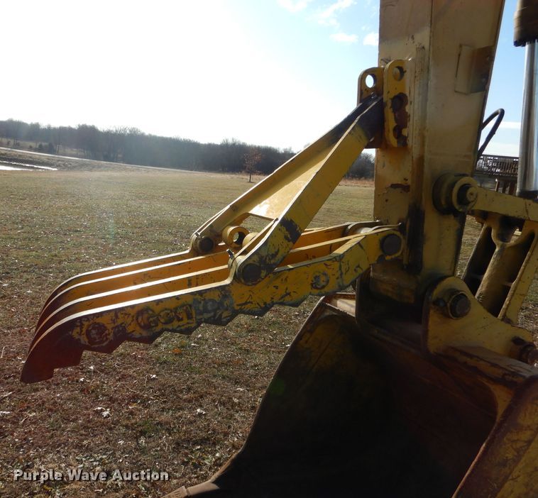 image for item DH6945 1998 Komatsu PC200LC-6 excavator