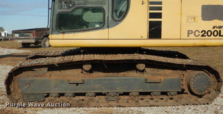 image for item DH6945 1998 Komatsu PC200LC-6 excavator