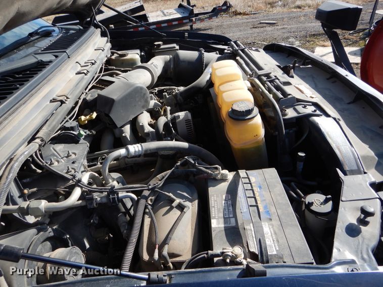 image for item DH6947 2001 Ford F550 Super Duty XL dump truck