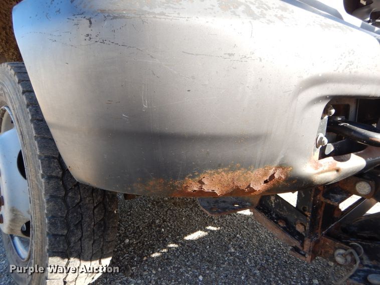 image for item DH6947 2001 Ford F550 Super Duty XL dump truck