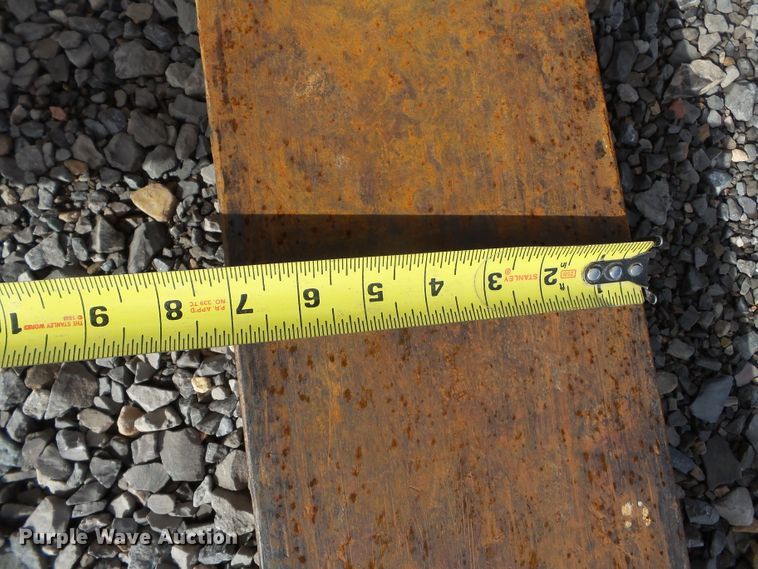 image for item DH7812 John Deere loader forks