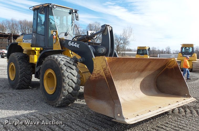 image for item DH7813 2014 John Deere 644K wheel loader