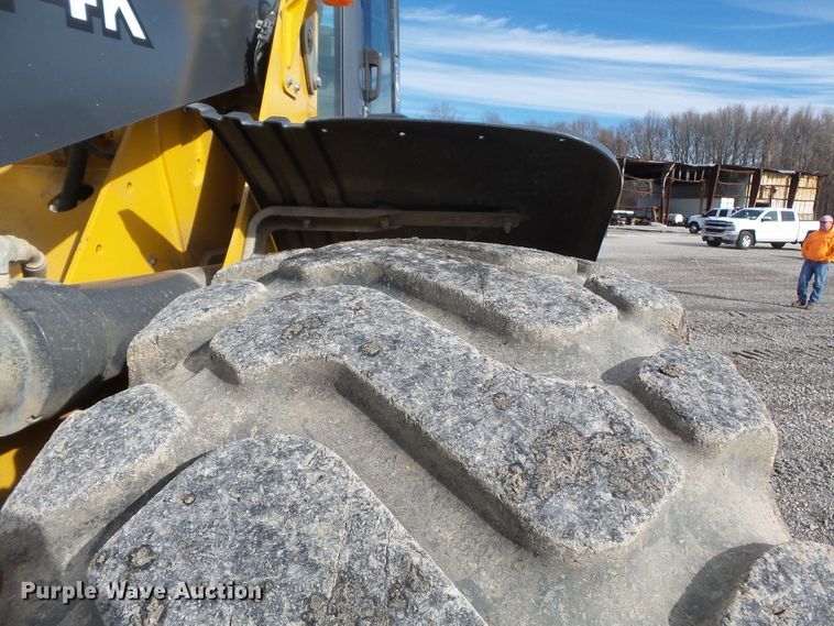 image for item DH7813 2014 John Deere 644K wheel loader