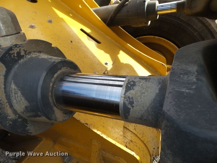 image for item DH7813 2014 John Deere 644K wheel loader