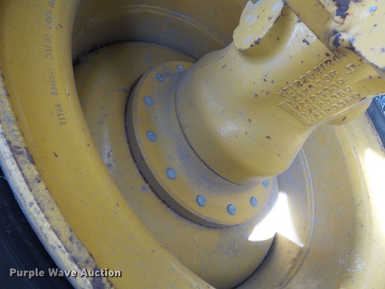 image for item DH7813 2014 John Deere 644K wheel loader