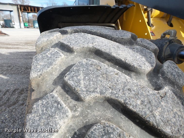 image for item DH7813 2014 John Deere 644K wheel loader