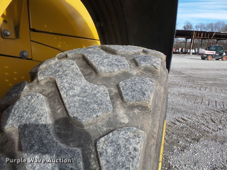 image for item DH7813 2014 John Deere 644K wheel loader