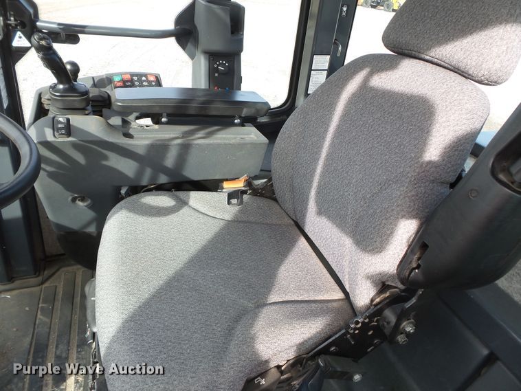 image for item DH7813 2014 John Deere 644K wheel loader