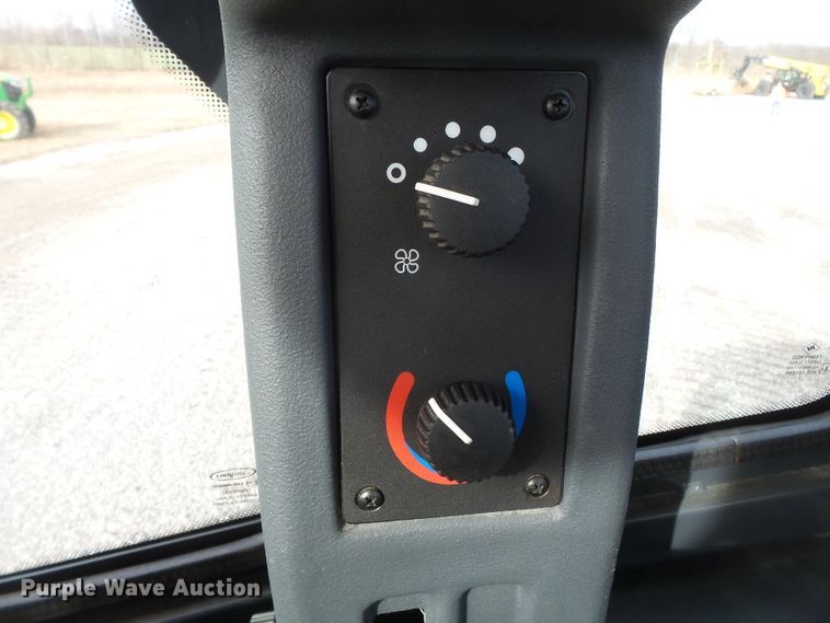 image for item DH7813 2014 John Deere 644K wheel loader