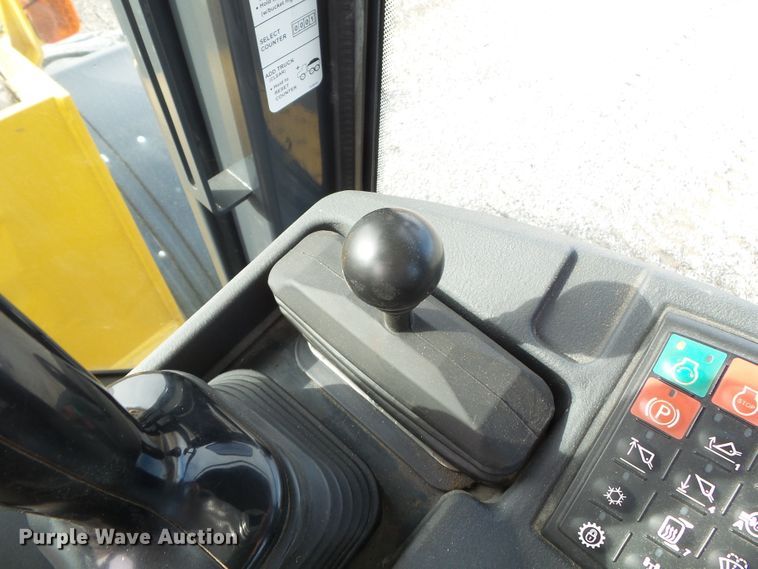 image for item DH7813 2014 John Deere 644K wheel loader