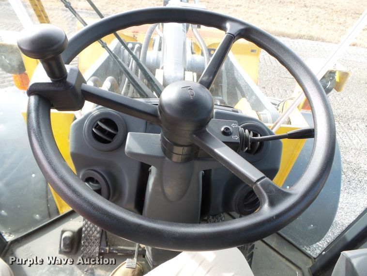 image for item DH7813 2014 John Deere 644K wheel loader