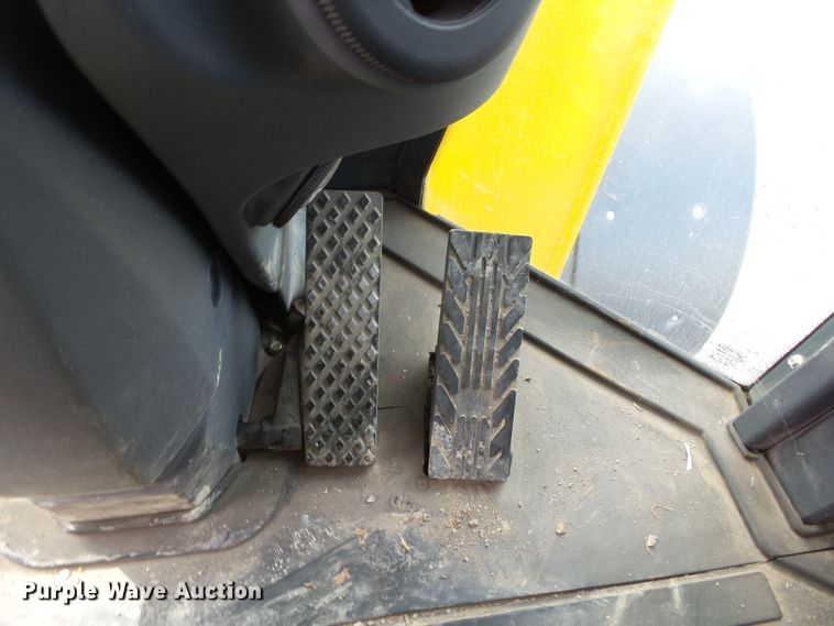 image for item DH7813 2014 John Deere 644K wheel loader