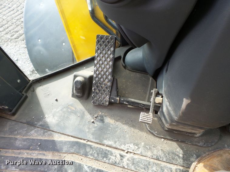 image for item DH7813 2014 John Deere 644K wheel loader