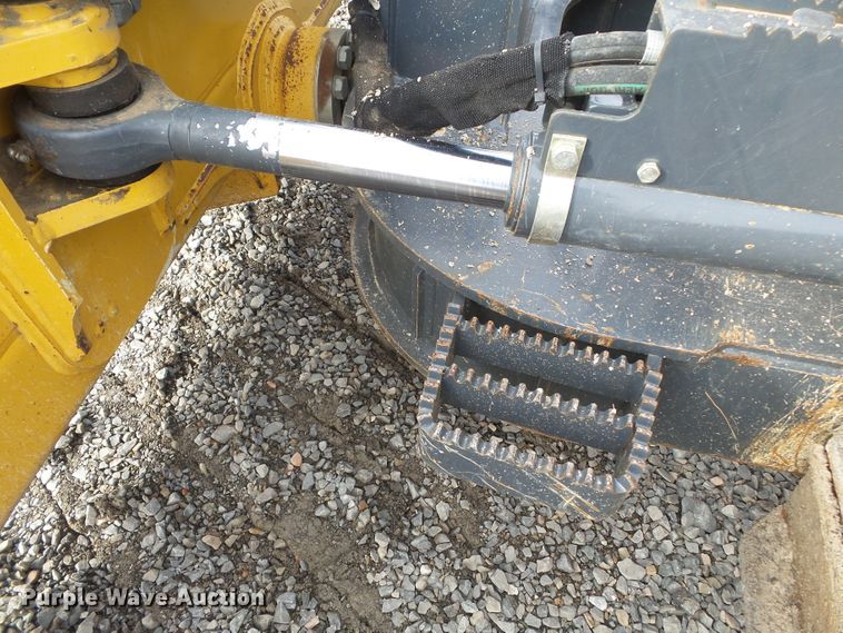 image for item DH7814 2014 John Deere 650K LGP dozer