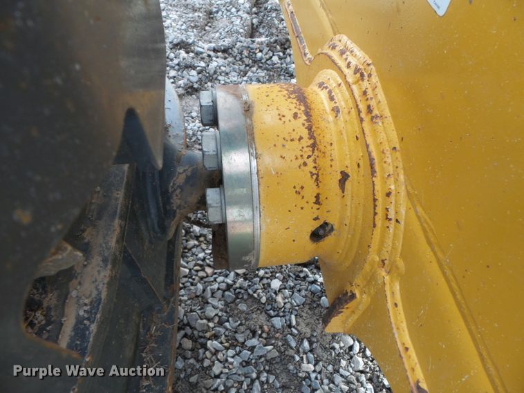 image for item DH7814 2014 John Deere 650K LGP dozer