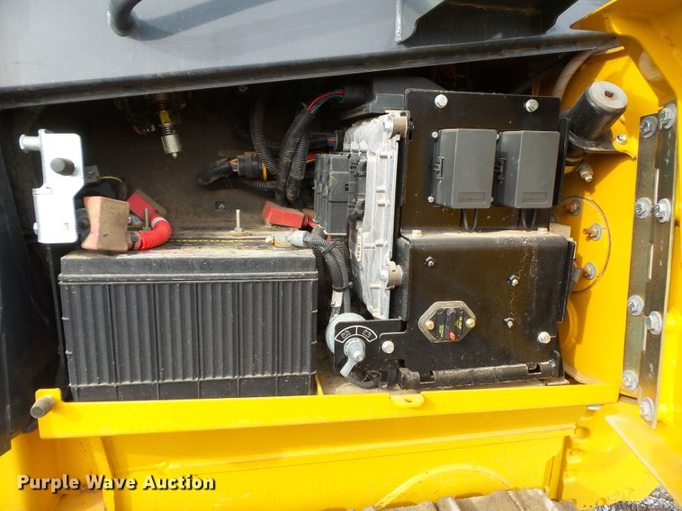 image for item DH7814 2014 John Deere 650K LGP dozer