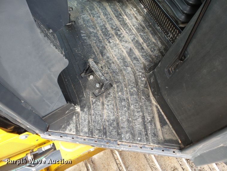 image for item DH7814 2014 John Deere 650K LGP dozer