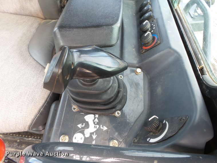 image for item DH7814 2014 John Deere 650K LGP dozer