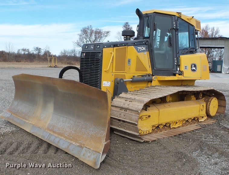 image for item DH7815 2013 John Deere 750K LGP dozer