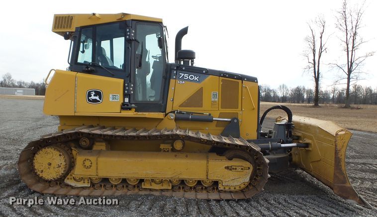 image for item DH7815 2013 John Deere 750K LGP dozer