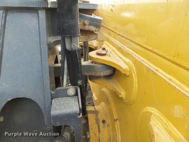 image for item DH7815 2013 John Deere 750K LGP dozer