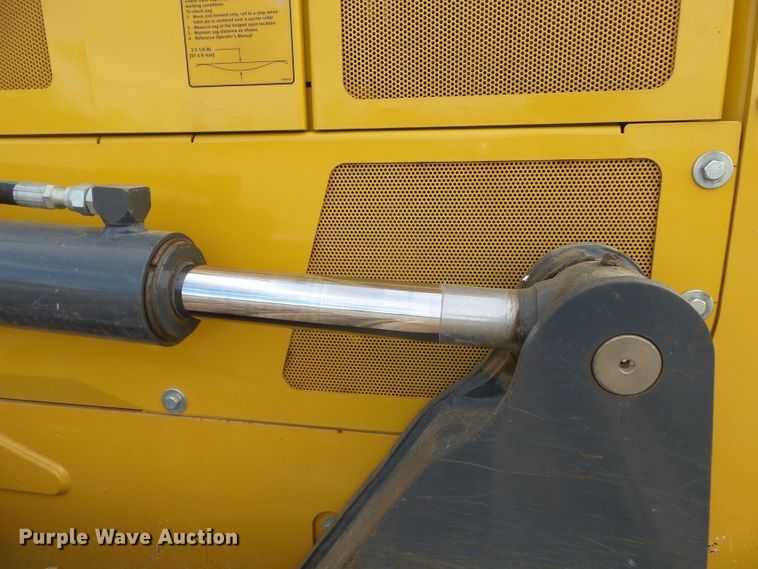 image for item DH7815 2013 John Deere 750K LGP dozer