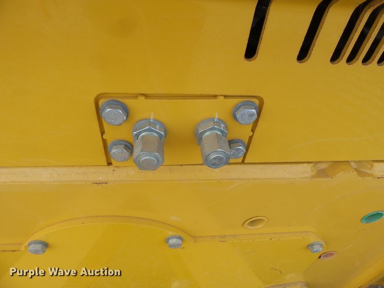 image for item DH7815 2013 John Deere 750K LGP dozer