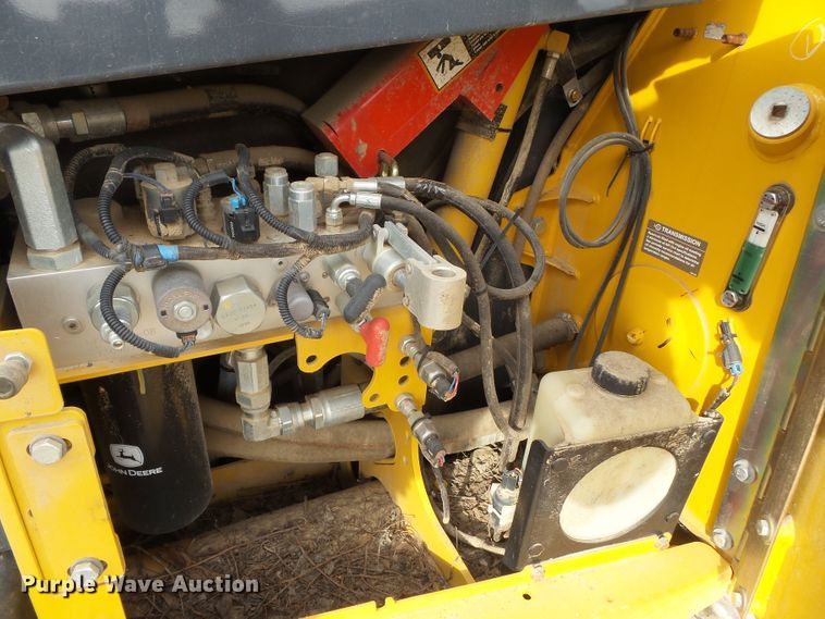 image for item DH7815 2013 John Deere 750K LGP dozer