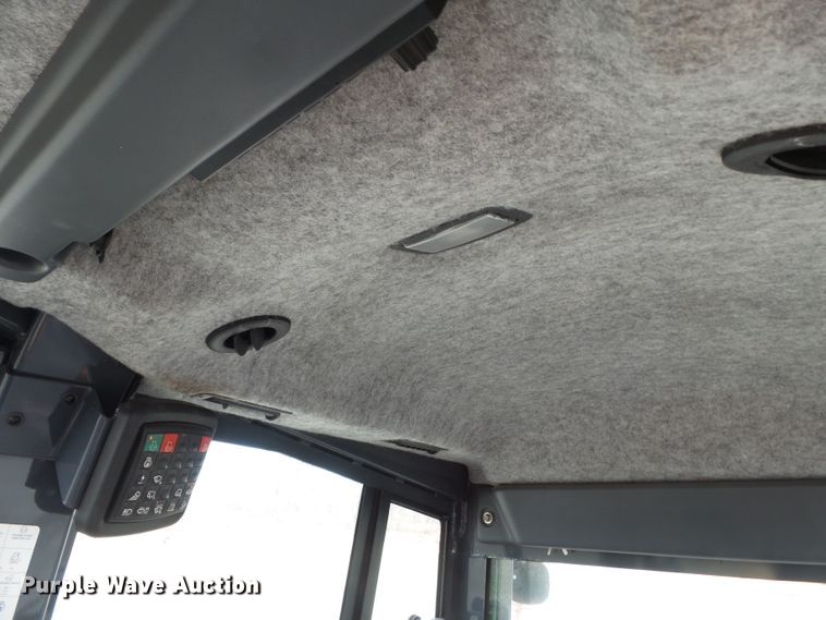 image for item DH7815 2013 John Deere 750K LGP dozer