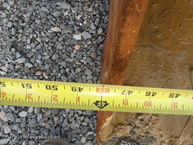 image for item DH7816 John Deere EX-270-48 excavator bucket