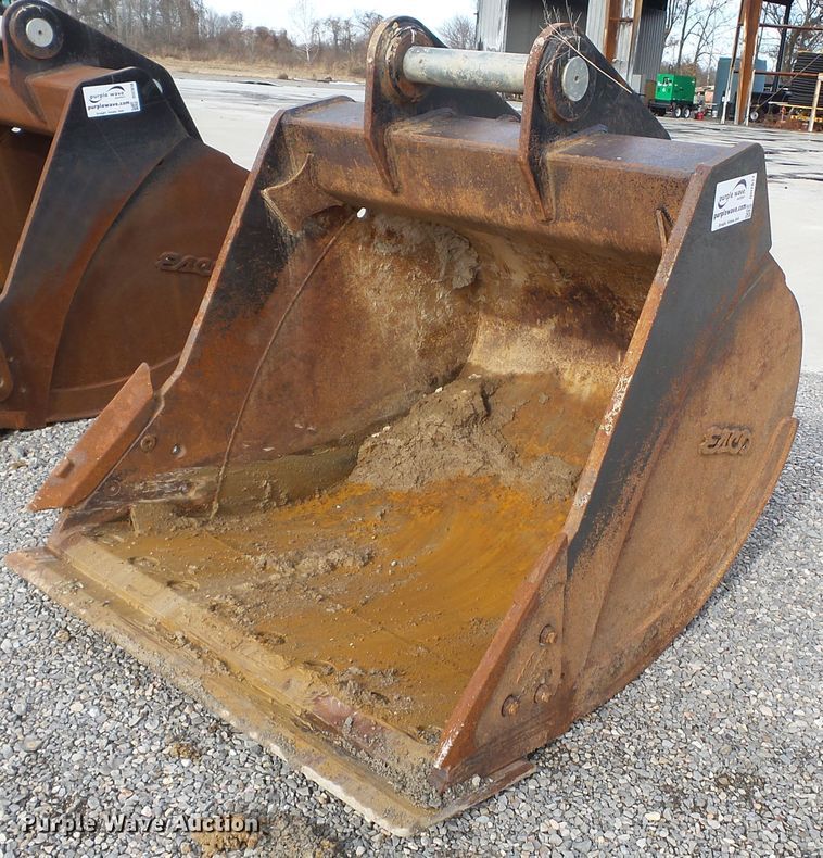 image for item DH7817 Esco 54"W excavator bucket