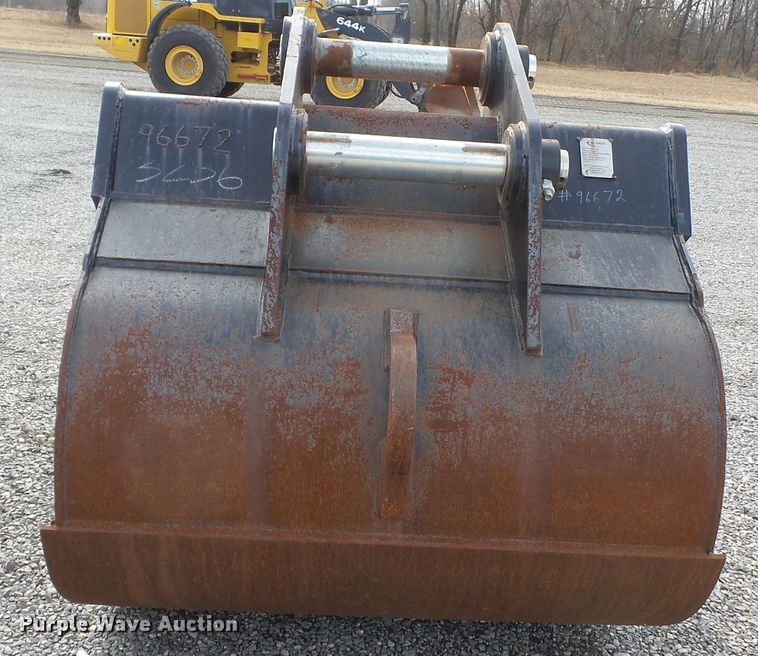 image for item DH7818 Esco 54"W excavator bucket