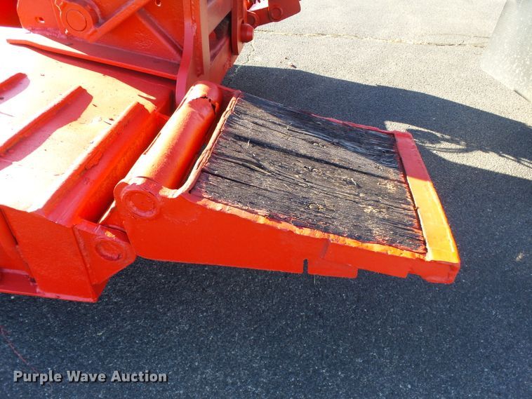 image for item DH7824 1996 Talbert TA lowboy equipment trailer