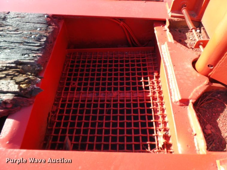 image for item DH7824 1996 Talbert TA lowboy equipment trailer