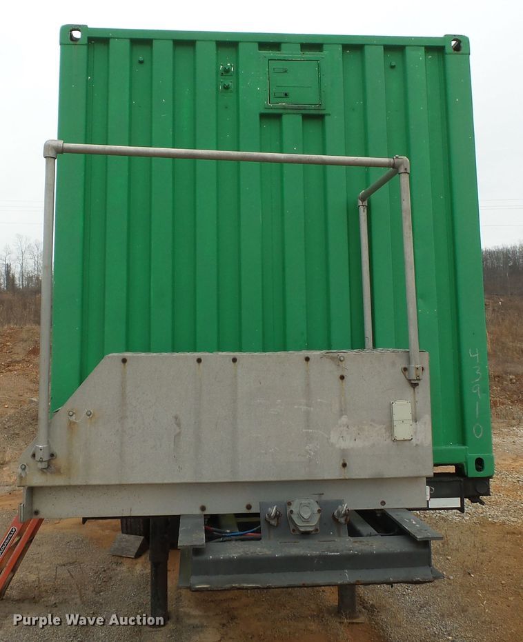 image for item DH7825 2000 E&C 8V2000572RSL4027 generator