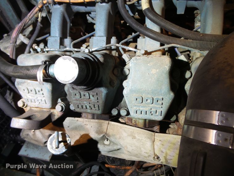 image for item DH7825 2000 E&C 8V2000572RSL4027 generator