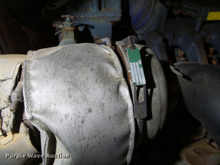 image for item DH7825 2000 E&C 8V2000572RSL4027 generator