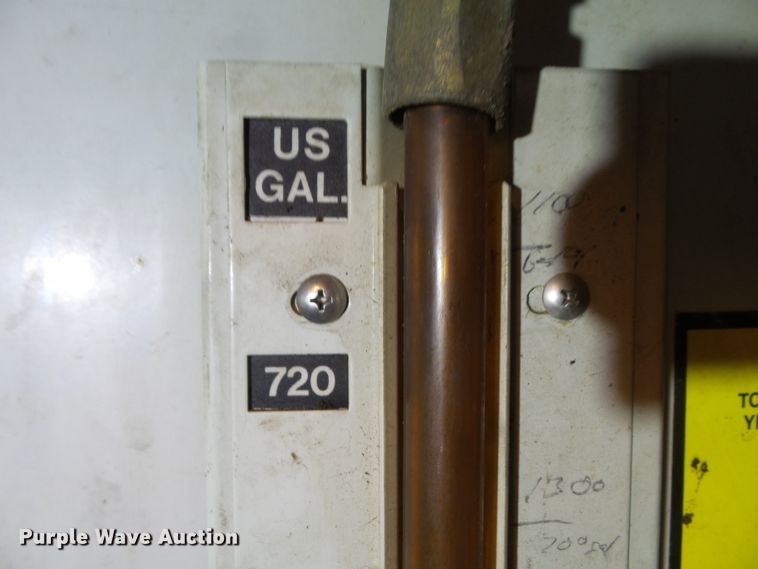 image for item DH7825 2000 E&C 8V2000572RSL4027 generator