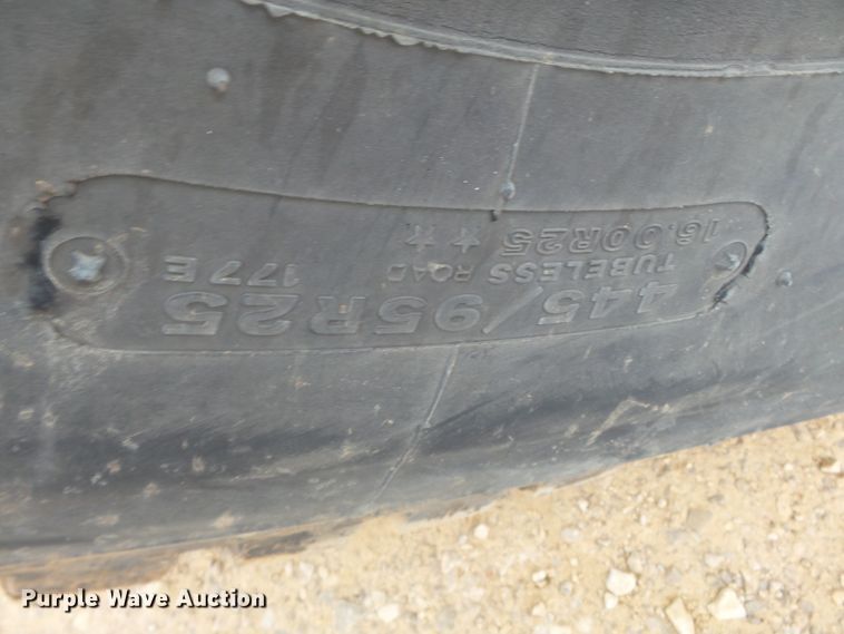 image for item DH7826 Euclid 207FD water wagon