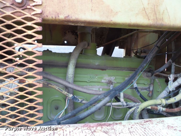 image for item DH7826 Euclid 207FD water wagon