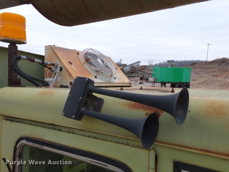 image for item DH7826 Euclid 207FD water wagon