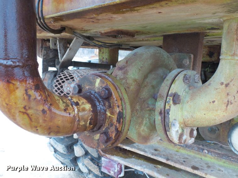 image for item DH7826 Euclid 207FD water wagon