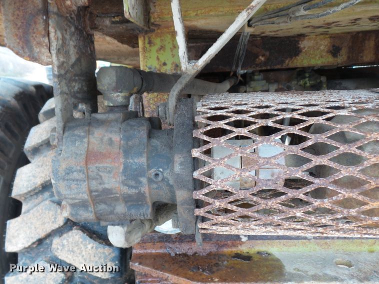 image for item DH7826 Euclid 207FD water wagon