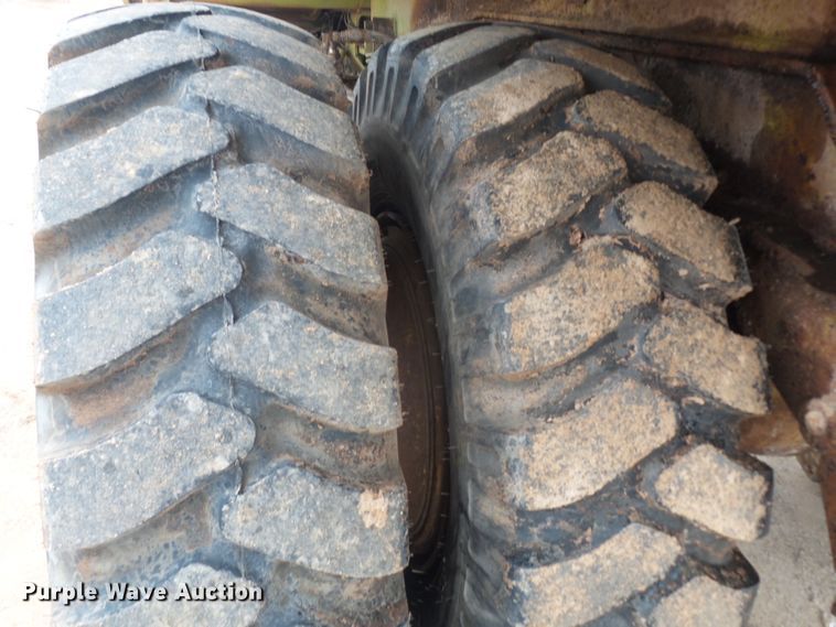 image for item DH7826 Euclid 207FD water wagon