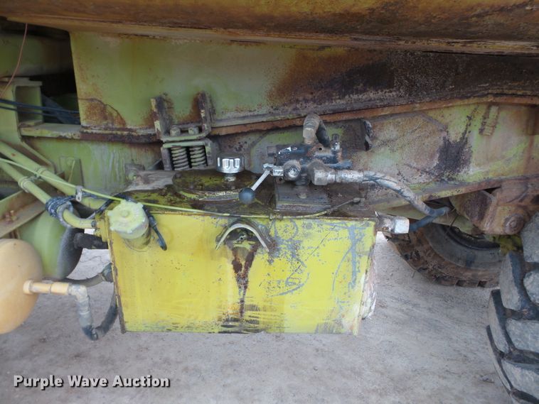 image for item DH7826 Euclid 207FD water wagon