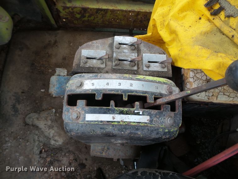 image for item DH7826 Euclid 207FD water wagon