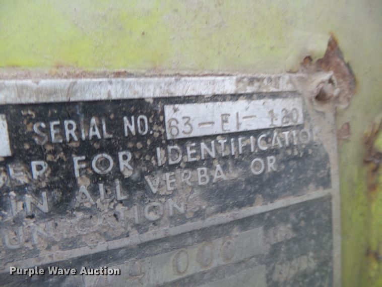 image for item DH7826 Euclid 207FD water wagon