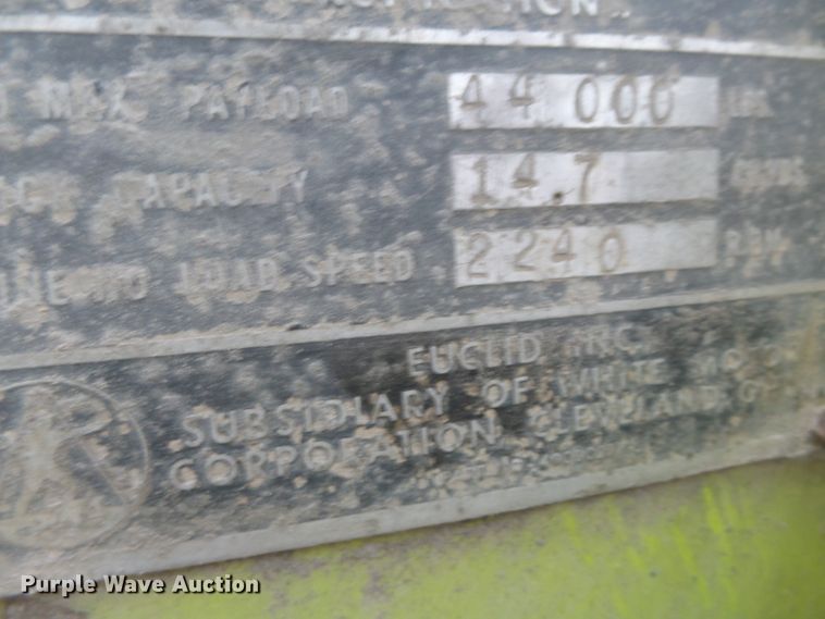 image for item DH7826 Euclid 207FD water wagon