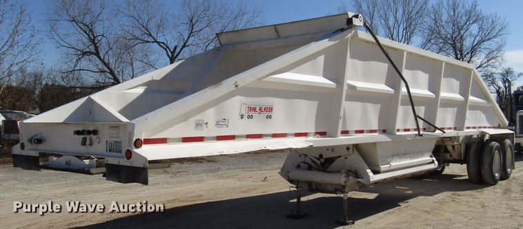 image for item DH8249 2005 Trail Blazer S4202 bottom dump trailer